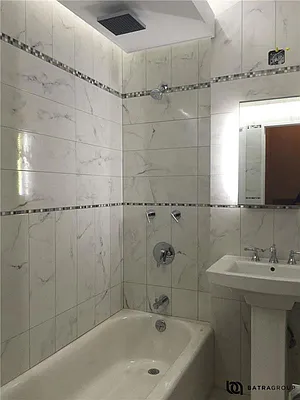 Rented by Batra Group Inc | media 26