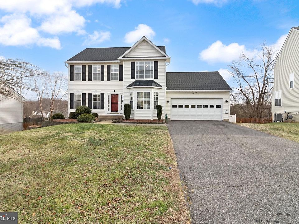 1st image of 6914 Versaille Dr