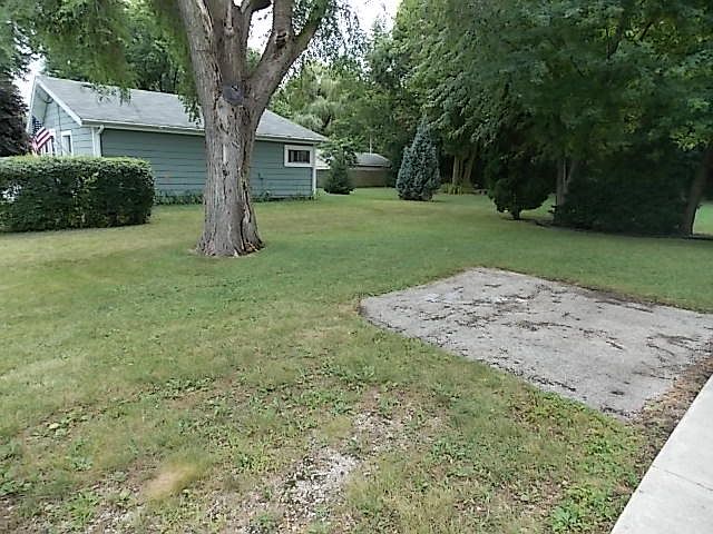 2nd image of 1330 Summerset Dr N