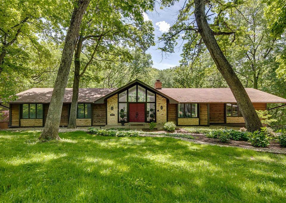 1st image of 10688 Charlamar Ln