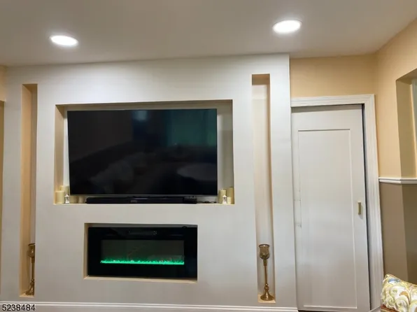 20 River Rd #D, Nutley Twp., NJ 07110