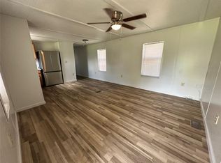 1638 Wonderful Rd, West Point, TX 78963