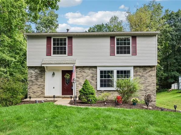 158 Squirrel Hollow Rd, Gibsonia, PA 15044