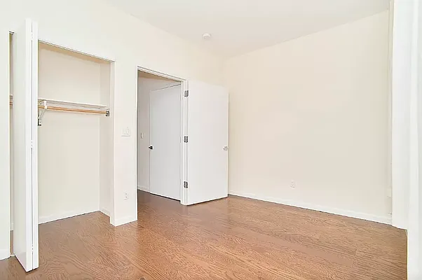 Rented by Living New York | media 12