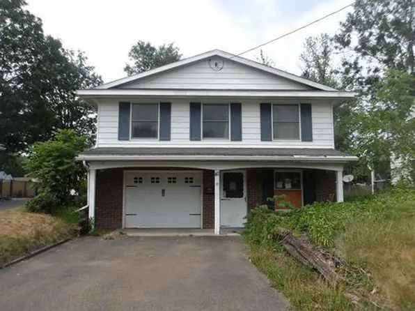 41 College St, Gowanda, NY 14070