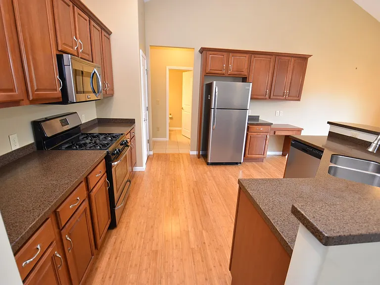 18416 Summer Wind Ln — Photo 6