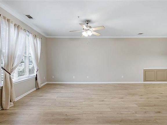 5th image of 535 Ridge View Xing