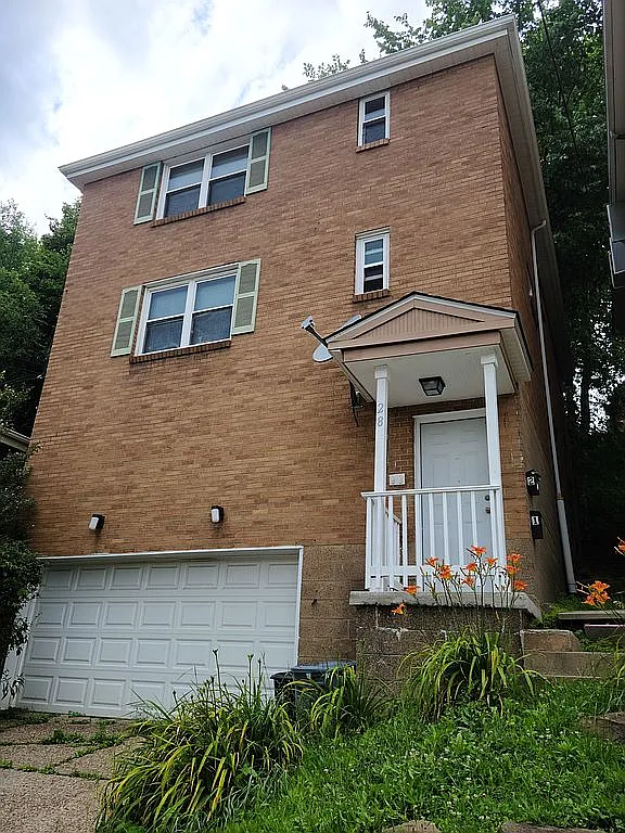 28 Richland Ave photo 1