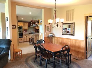 521 Cat Creek Rd, Sheridan, WY 82801