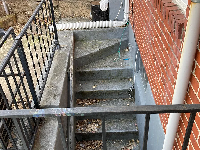 1061 Rockhill Ave — Photo 40