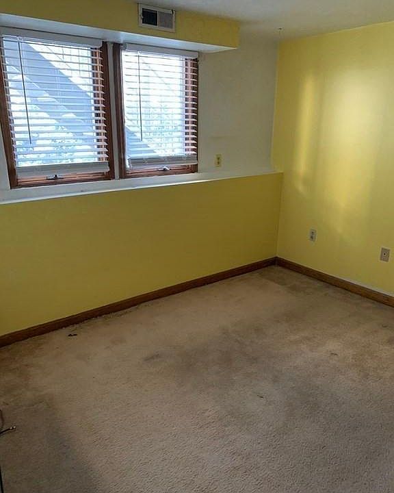 2nd image of 2-6 Bristol St #2B