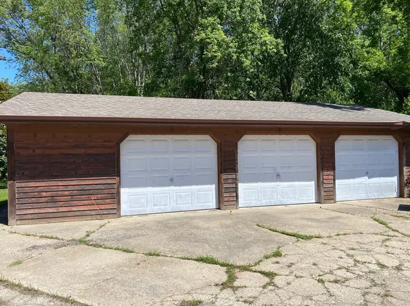 5165 Cheney Dr, 5165 Cheney Dr #8, South Beloit, IL 61080