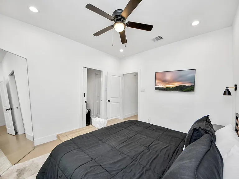 5774 Heron Dr #B — Photo 23