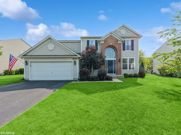 36557 N Yew Tree Dr, Lake Villa, IL 60046