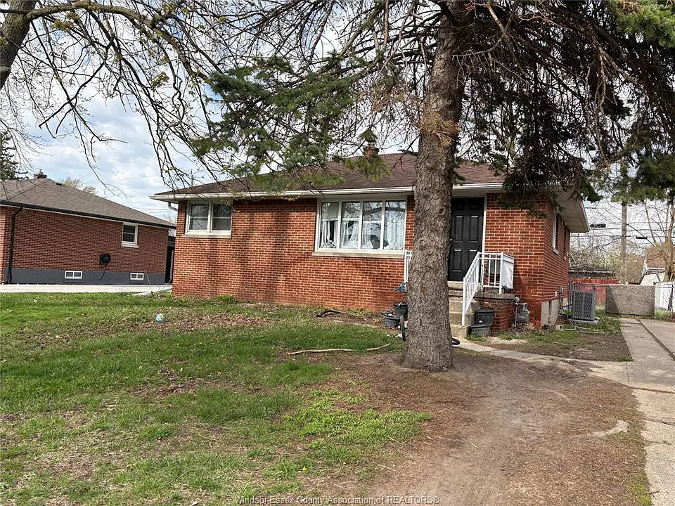 3580 McKay Ave #LOWER
