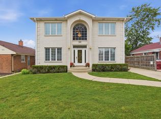 7806 N Octavia Ave, Niles, IL 60714