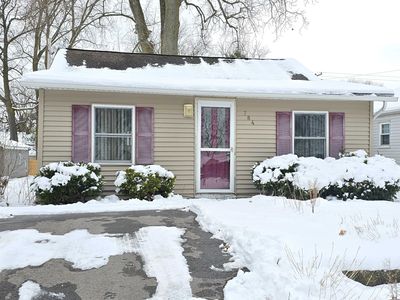 784 Bay Rd, Bay City, MI, 48706