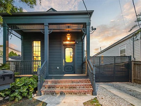 2nd image of 4118 Freret St