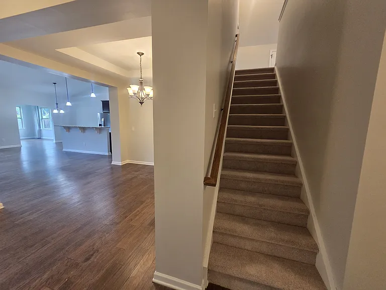1301 Chimney Ridge Dr — Photo 24
