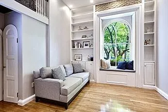 124 Beacon St #1F — Photo 1