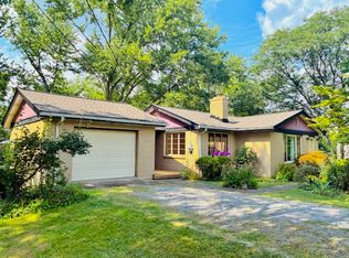 220 Wallace Rd, Wexford, PA 15090