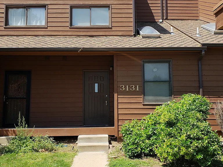3131 Bell Dr — Photo 1