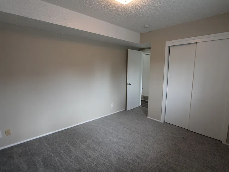 The Ballard — Photo 12