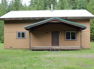 192 Substation Cutoff, Coolin, ID 83821