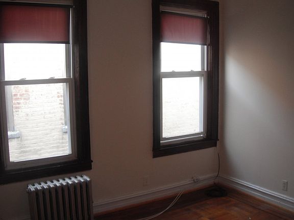 5th image of 825 E 230th St #2