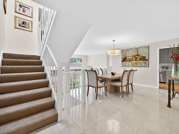 2nd image of 37 Greenside Way