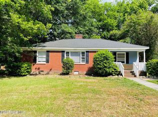 108 N Warren St, Greenville, NC 27858