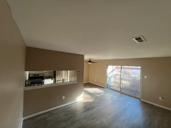 2X Banyan Wood Ct, Essex, MD 21221