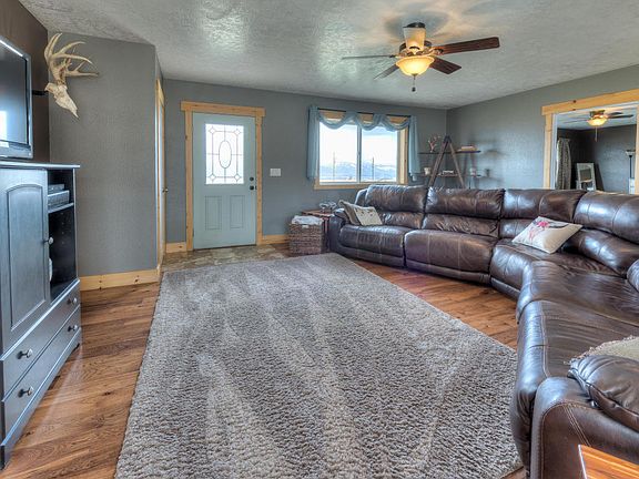 3rd image of 3060 Mack Smith Ln