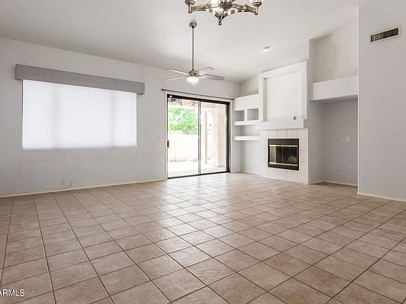 4th image of 939 E McNair Dr