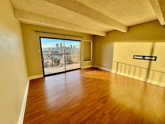 3rd image of 1433 N Williams St APT 907