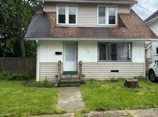 250 Huron St, Barberton, OH 44203
