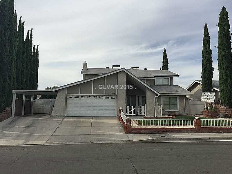 1st image of 652 Paloma Dr