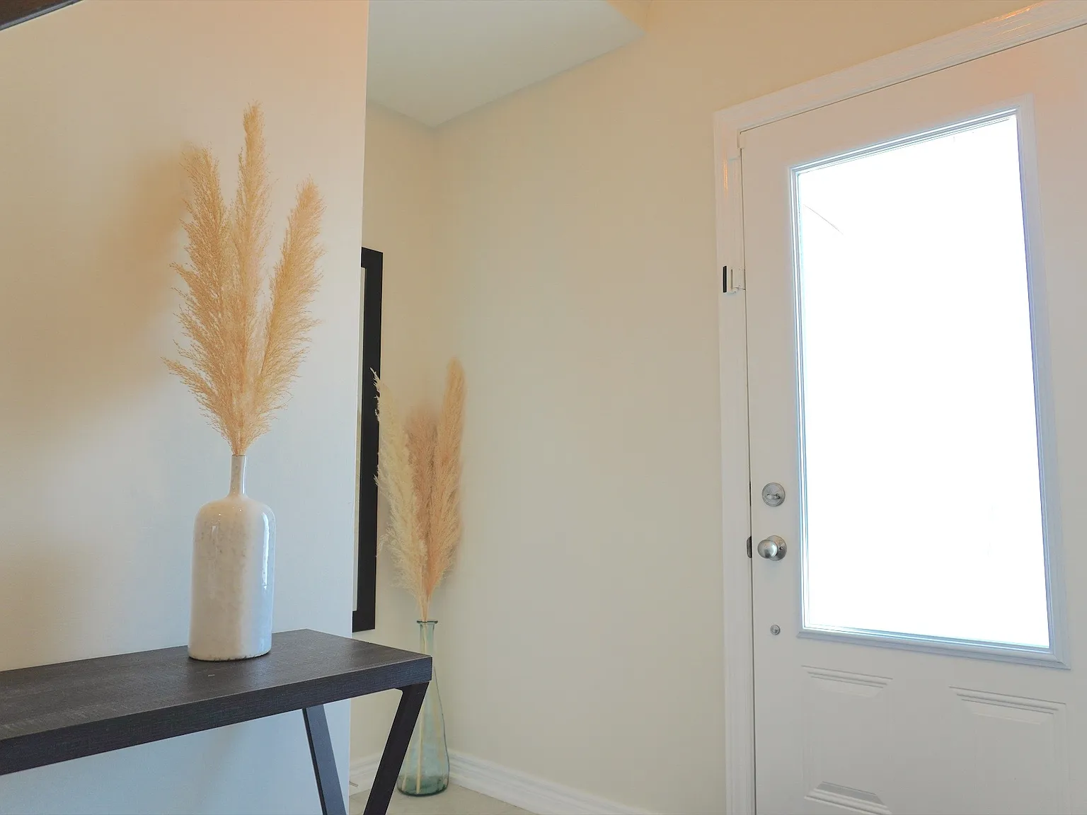 4 bed, 2.5 bath, 1500 sqft, $3,399 — Photo 4