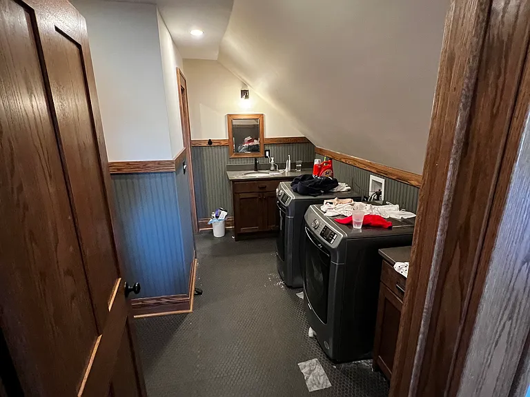 427 N Washington St — Photo 11