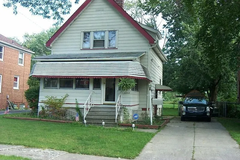 5453 Dalewood Ave photo 1