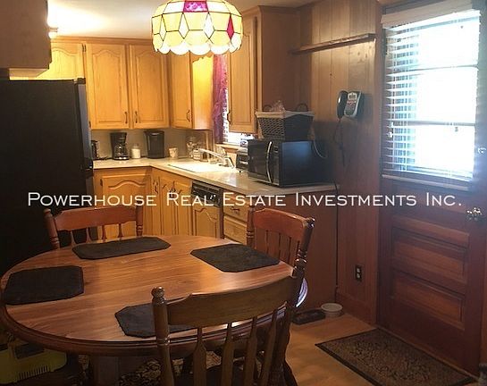 5th image of 148 Windsor Park Dr
