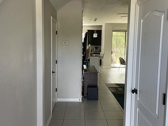 3rd image of 2845 Econ Landing Blvd