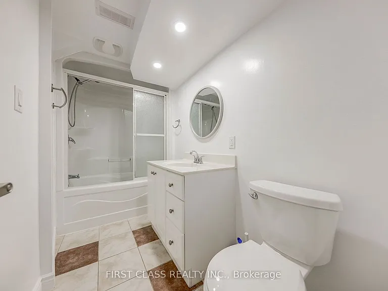 85 Madsen Cres — Photo 30