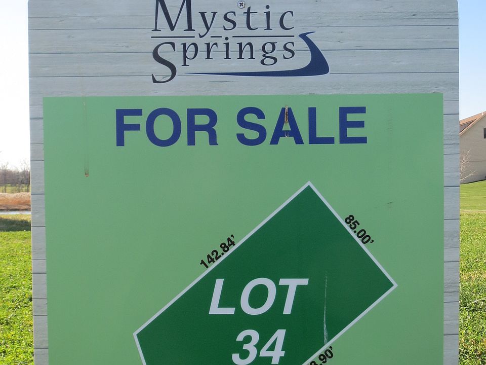 2nd image of 544 N Lake Park Dr