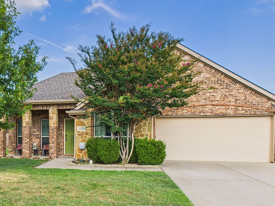 1st image of 2218 Abela Dr