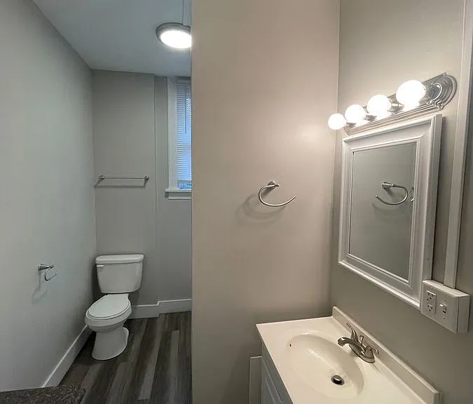 2135 Summit St #C — Photo 22