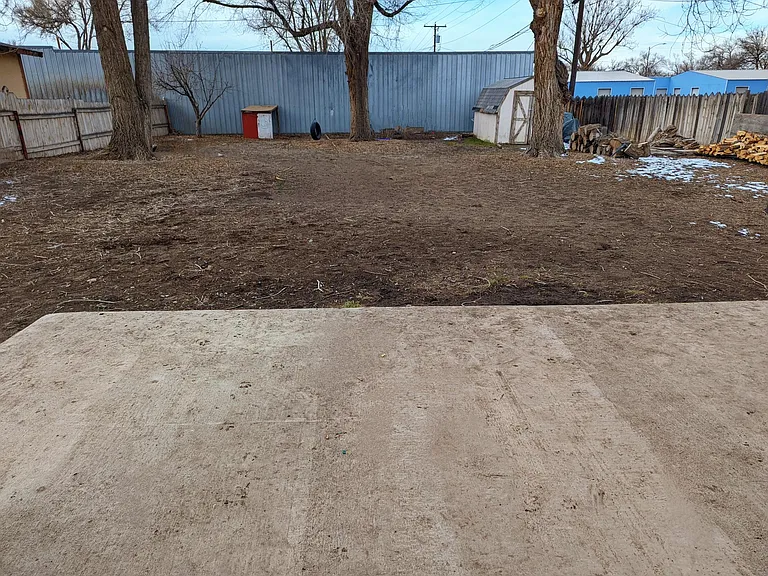 34 S Maple Ave — Photo 23