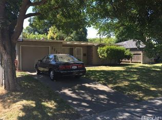 1712 W Douglas Rd, Stockton, CA 95207