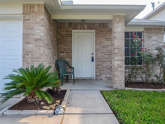 4th image of 3810 Silverbridge Ln