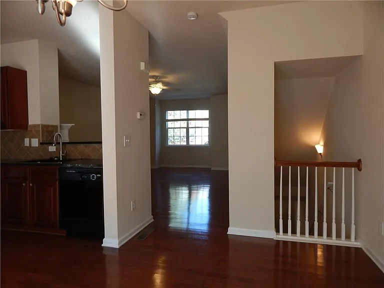 2199 Landing Walk Dr — Photo 16